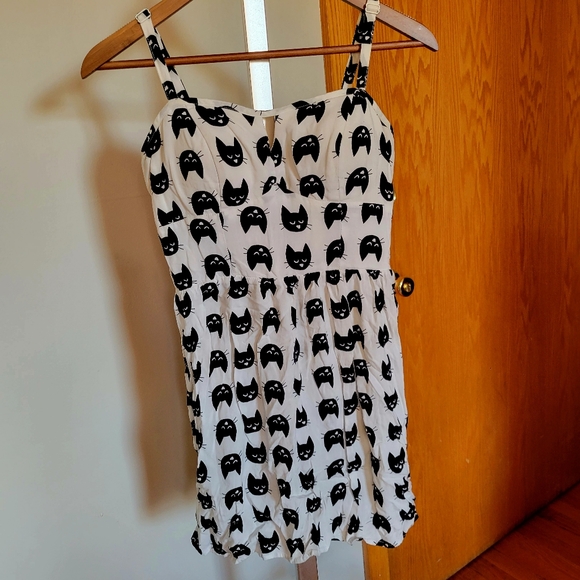 Black & White Cat Print Spaghetti Strap Mini Dress Juniors Size Large - Picture 7 of 7